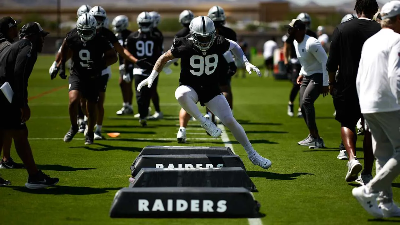 Catatan dan kutipan dari Hari ke-2 minicamp wajib Raiders 2025