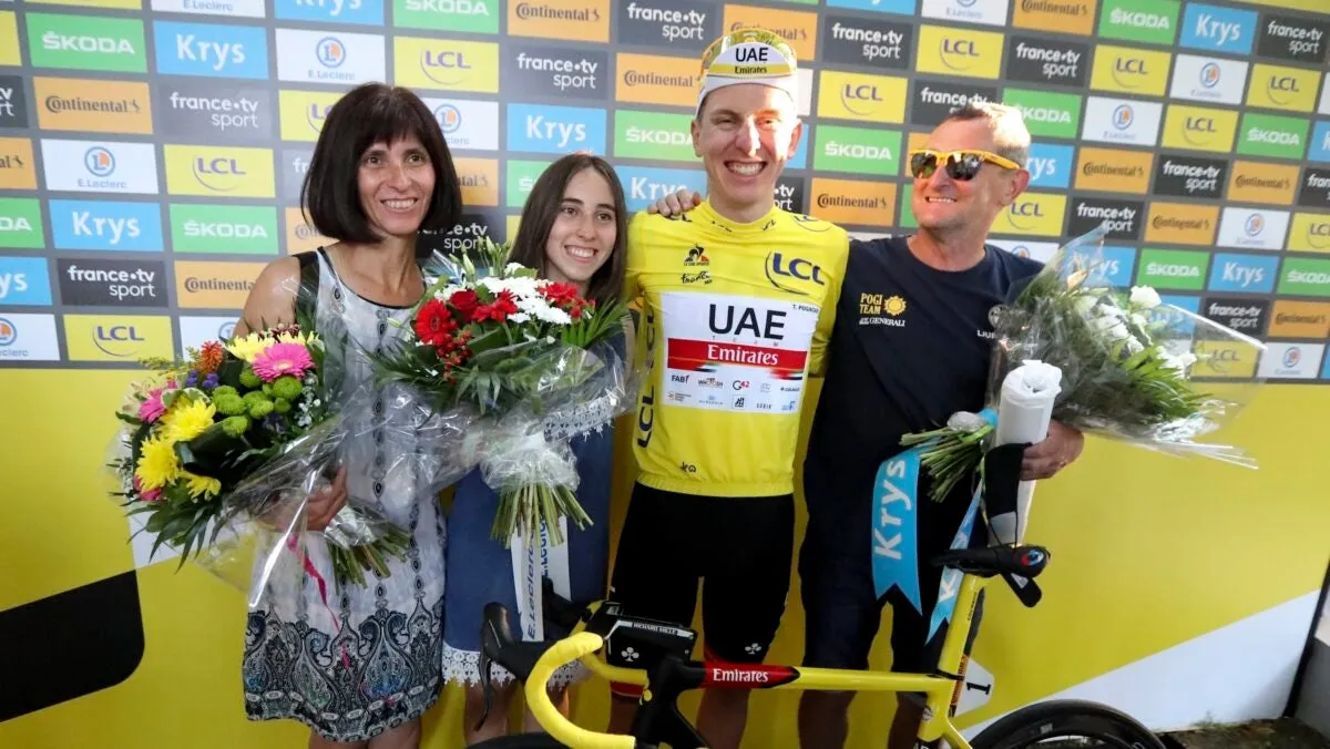 Pogačar Sang Individu: Sisi Manusiawi Raja Tour de France Balap Sepeda